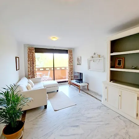 Milla De Oro Apartment *