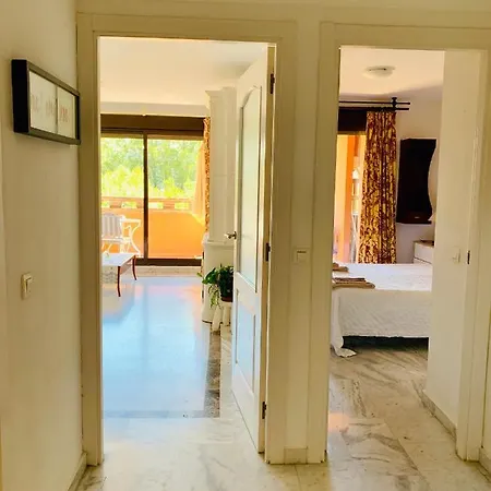 Milla De Oro Apartment *
