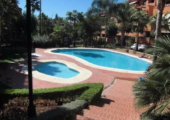 Milla De Oro * Μαρμπέλλα